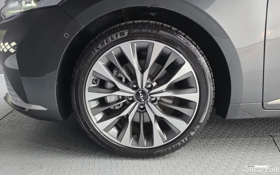 Kia K8 2.5 2WD 2024 — миниатюра 2