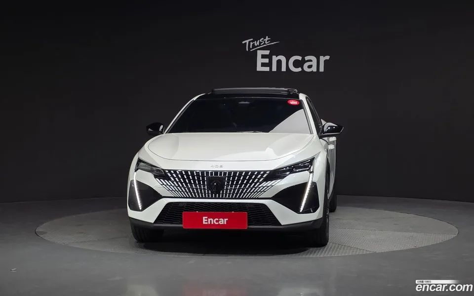 Peugeot 408 1.2 Pure Tech GT 2023 — миниатюра 3