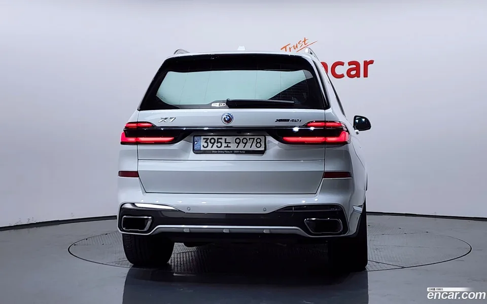 BMW X7 xDrive 40i M 6 2023 — миниатюра 4