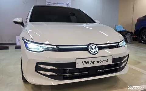 Volkswagen Golf 2025 купить в Москве