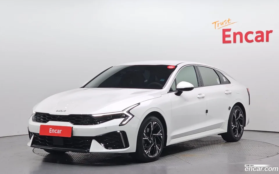 Kia K5 Hybrid 2024 — photo 1, buy with delivery to Moscow