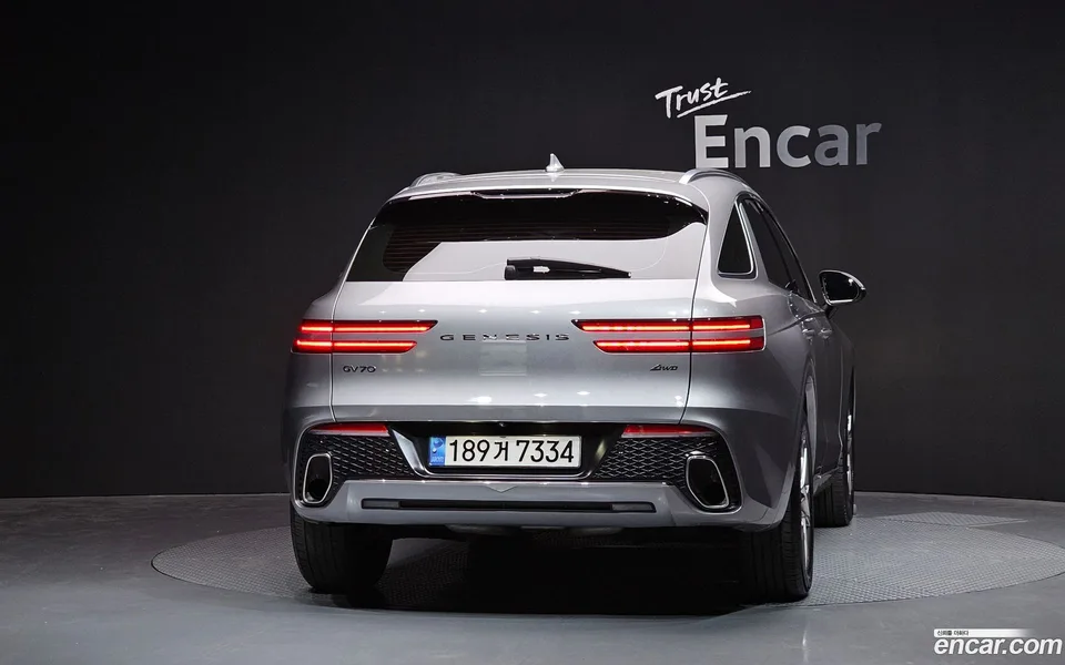 Genesis GV70 2.5T AWD 2023 — миниатюра 4
