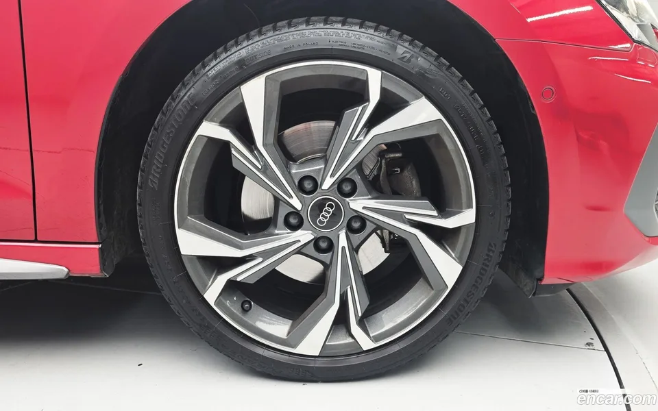Audi A3 (8Y) 40 TFSI 2023 — миниатюра 5