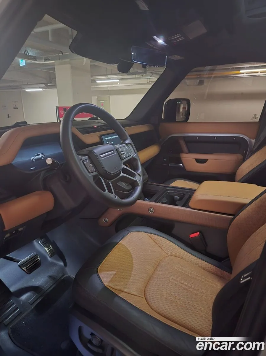 Land Rover Defender 110 P400 X 2024 — миниатюра 5