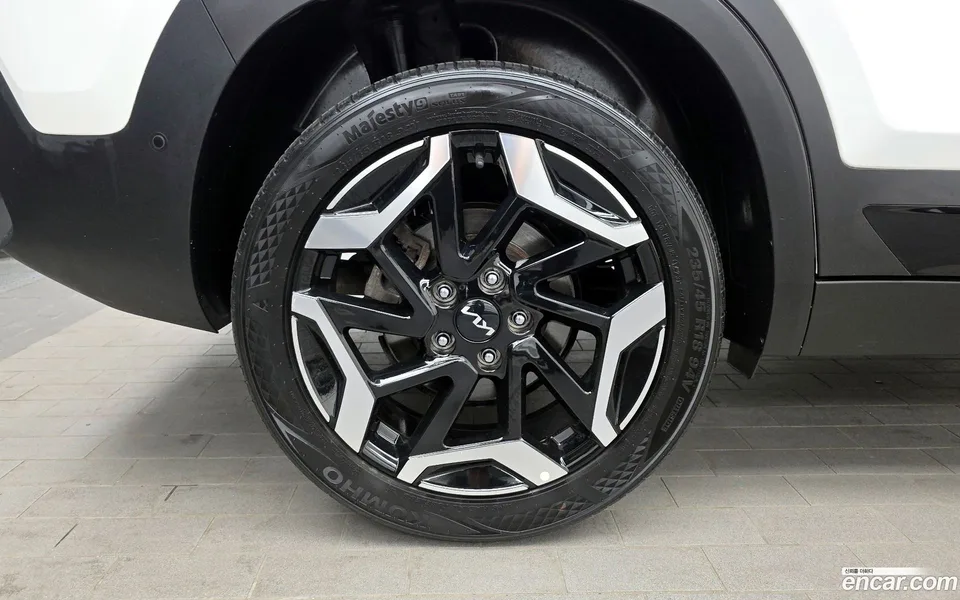 Kia Seltos 1.6 2WD 2023 — миниатюра 2