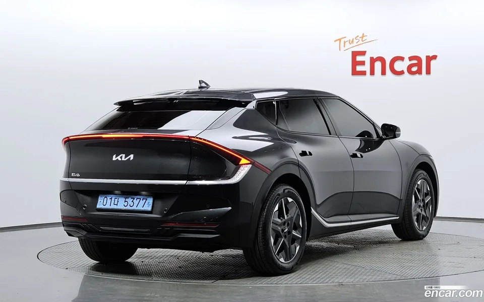 Kia EV6 2WD 2025 — миниатюра 2