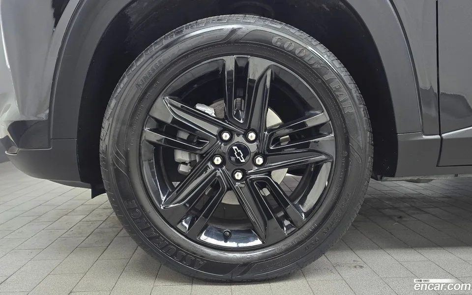 Chevrolet Trax Crossover 1.2 ACTIV 2023 — миниатюра 5