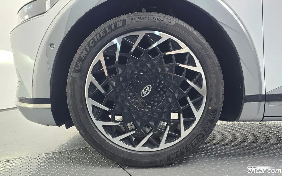 Hyundai Ioniq 5 2023 — миниатюра 5