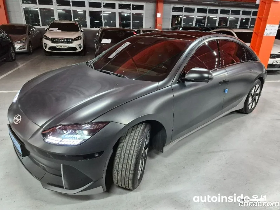Hyundai Ioniq 6 2023 — фото 1, купить с доставкой в Москву