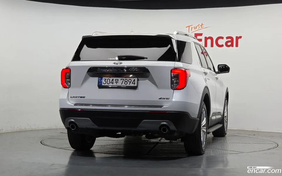 Ford Explorer 2.3 4WD 2023 — миниатюра 4