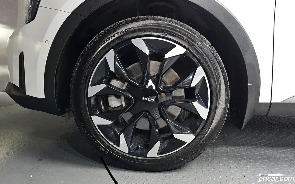Kia Sorento 2.2 2WD 2024 — миниатюра 5