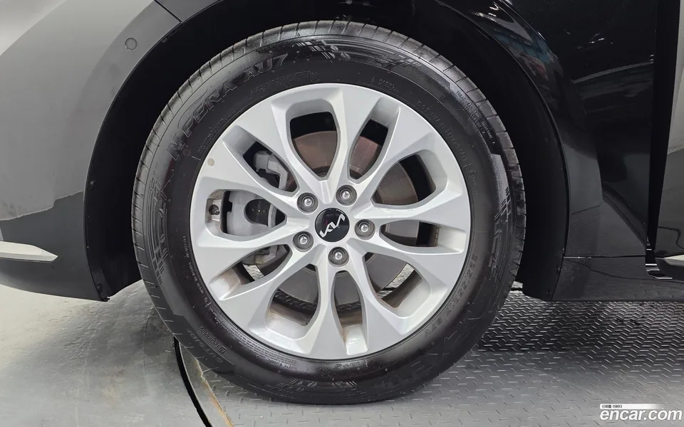 Kia K8 2.5 2WD 2024 — миниатюра 2
