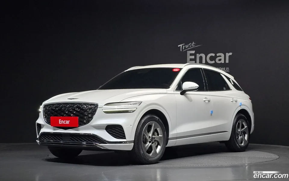 Genesis GV70 2.5T AWD 2024 — фото 1, купить с доставкой в Москву