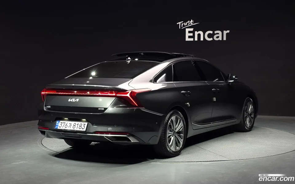 Kia K8 Hybrid 2023 — миниатюра 2
