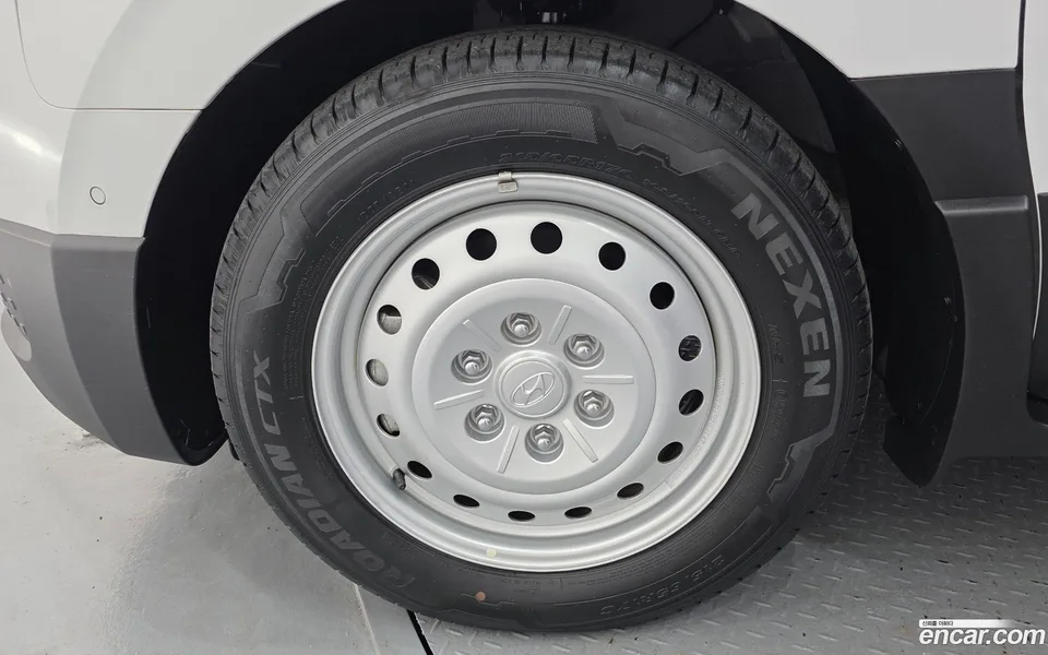 Hyundai ST1 2024 — миниатюра 2