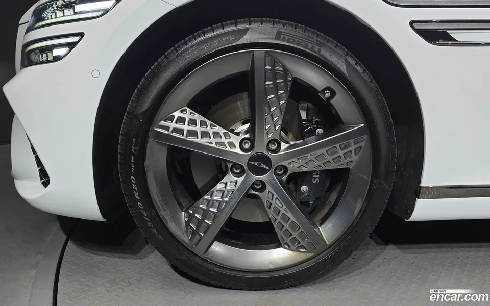 Genesis G80 2.5 2WD 2024 — миниатюра 5