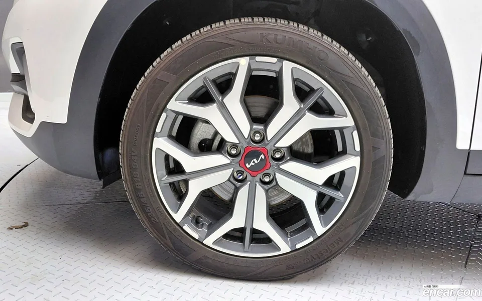 Kia Seltos 1.6 2WD 2022 — миниатюра 5