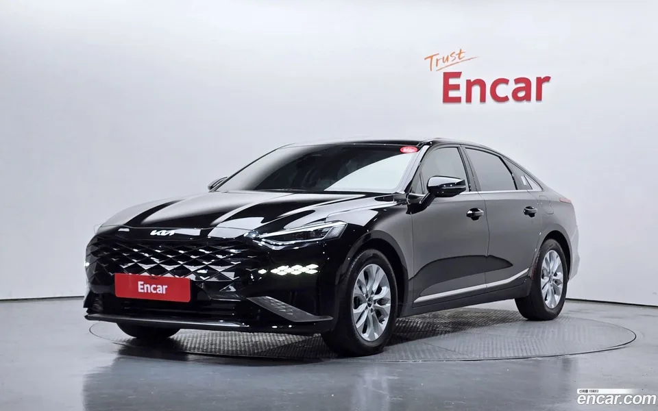 Kia K8 2.5 2WD 2022 — photo 1, buy with delivery to Moscow