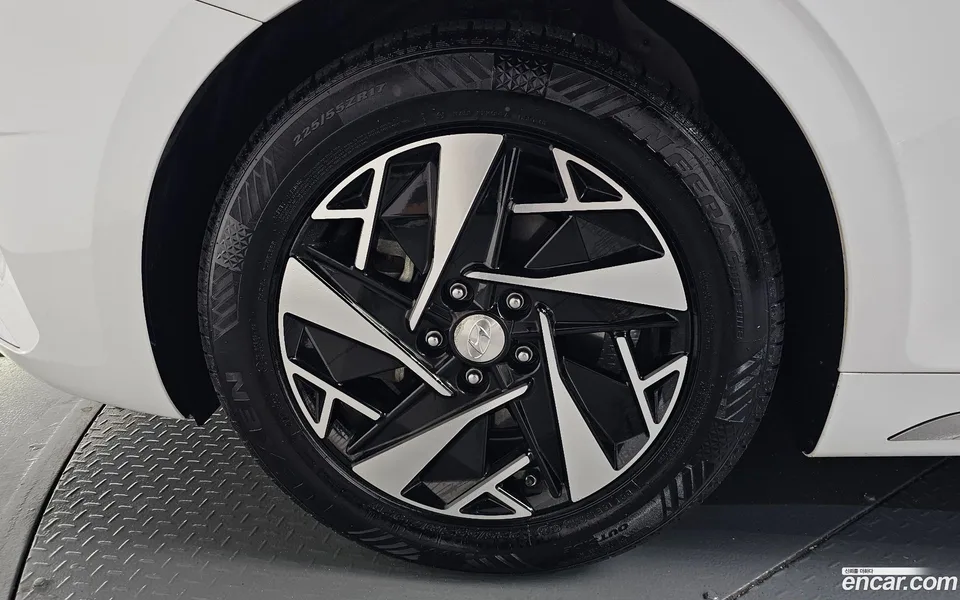 Hyundai Grandeur IG Hybrid 2022 — миниатюра 5