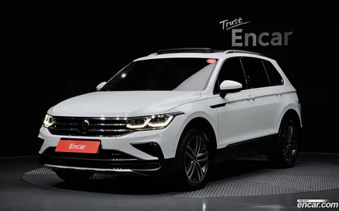 Volkswagen Tiguan 2022 buy in Moscow