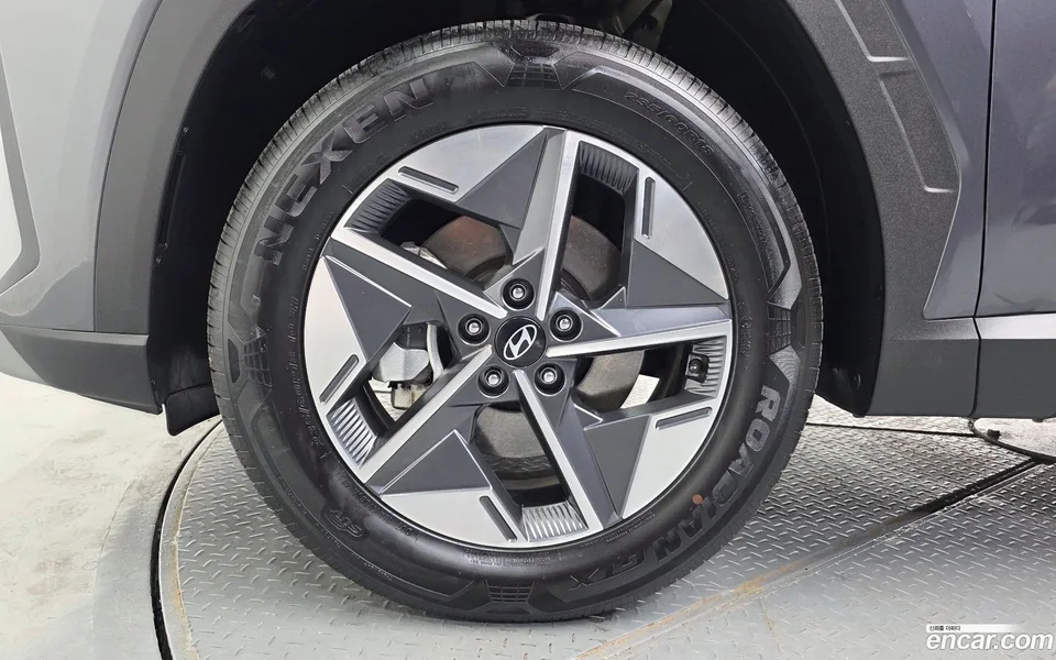 Hyundai Tucson NX4 1.6 2WD 2024 — миниатюра 5