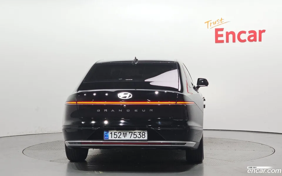 Hyundai Grandeur Hybrid 2023 — миниатюра 4