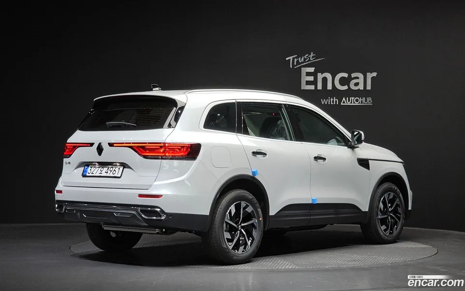 Renault Samsung QM6 2.0 LPe RE 2WD 2026 — фото 1, купить с доставкой в Москву