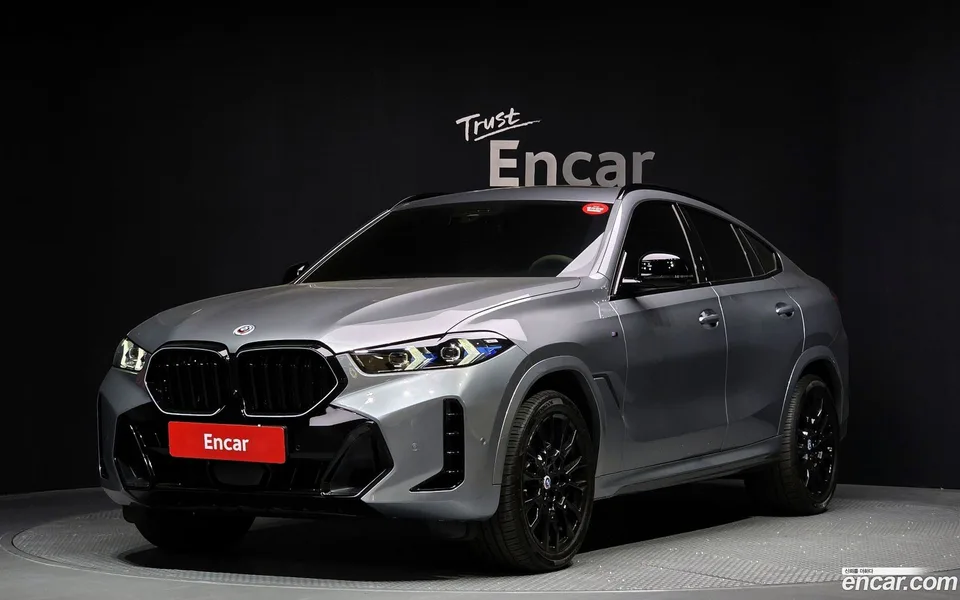 BMW X6 xDrive40i M 2025 — фото 1, купить с доставкой в Москву