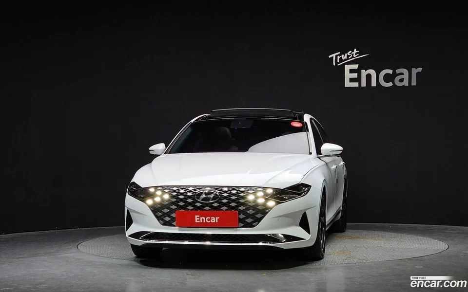Hyundai Grandeur IG Hybrid 2022 — миниатюра 3