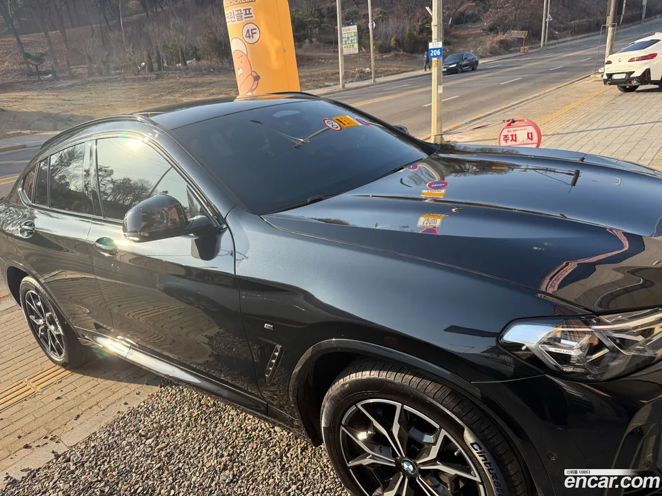 BMW X4 xDrive20i M 2024 — миниатюра 3