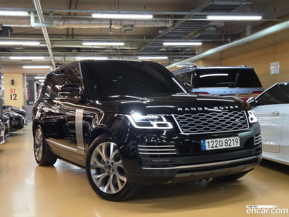 Land Rover Range Rover 5.0 SC AB 2022 — миниатюра 2