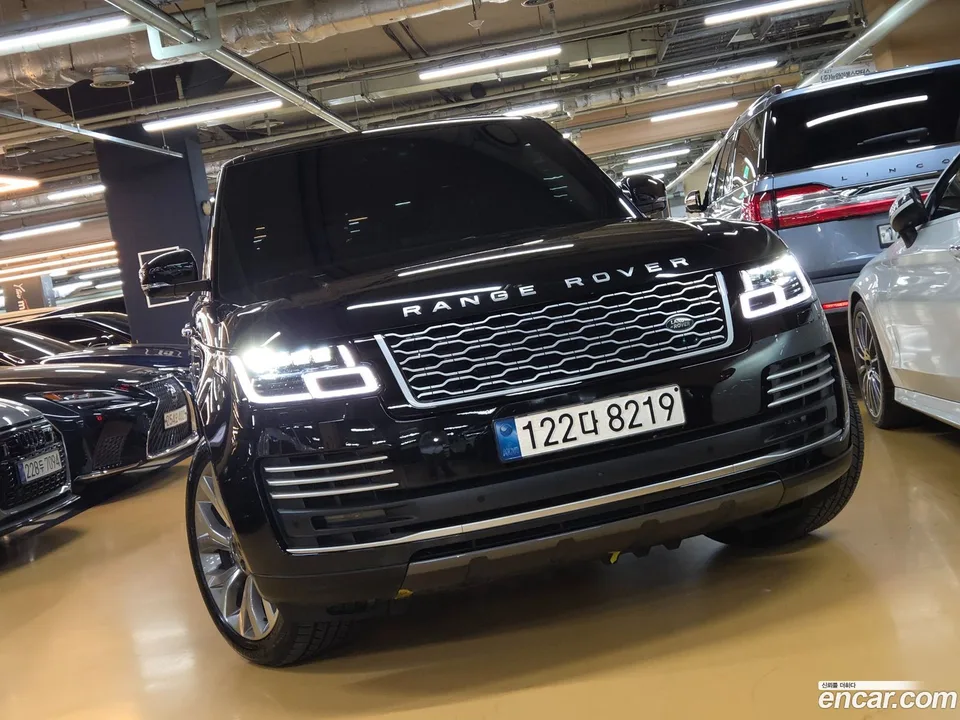 Land Rover Range Rover 5.0 SC AB 2022 — миниатюра 4