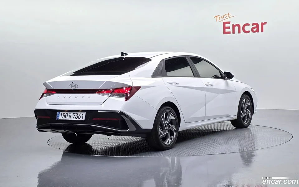 Hyundai Avante CN7 1.6 LPi 2024 — фото 1, купить с доставкой в Москву