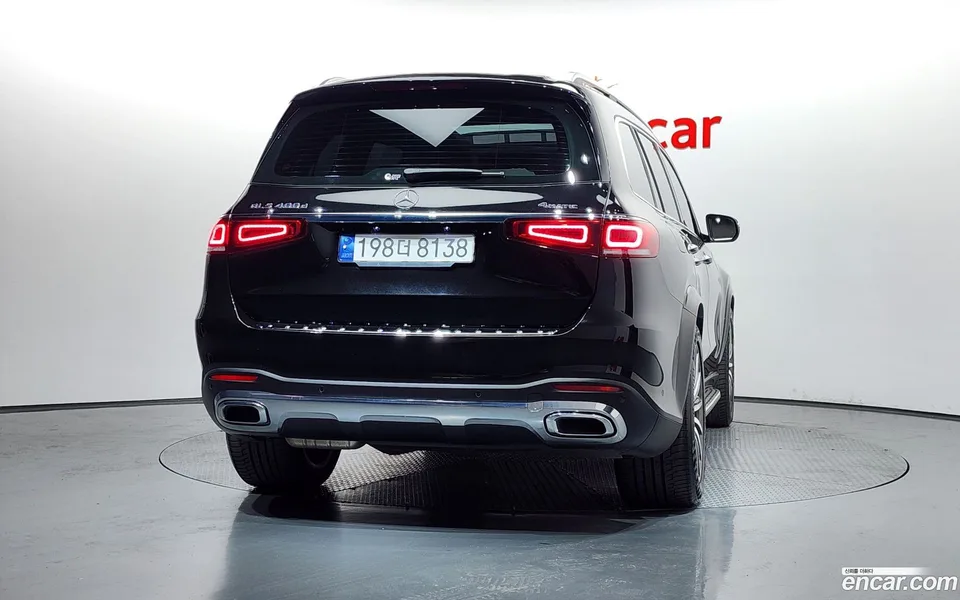 Mercedes-Benz GLS-Class GLS400d 4MATIC 2023 — миниатюра 4