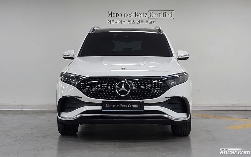 Mercedes-Benz EQB EQB300 4MATIC AMG 2024 — миниатюра 3