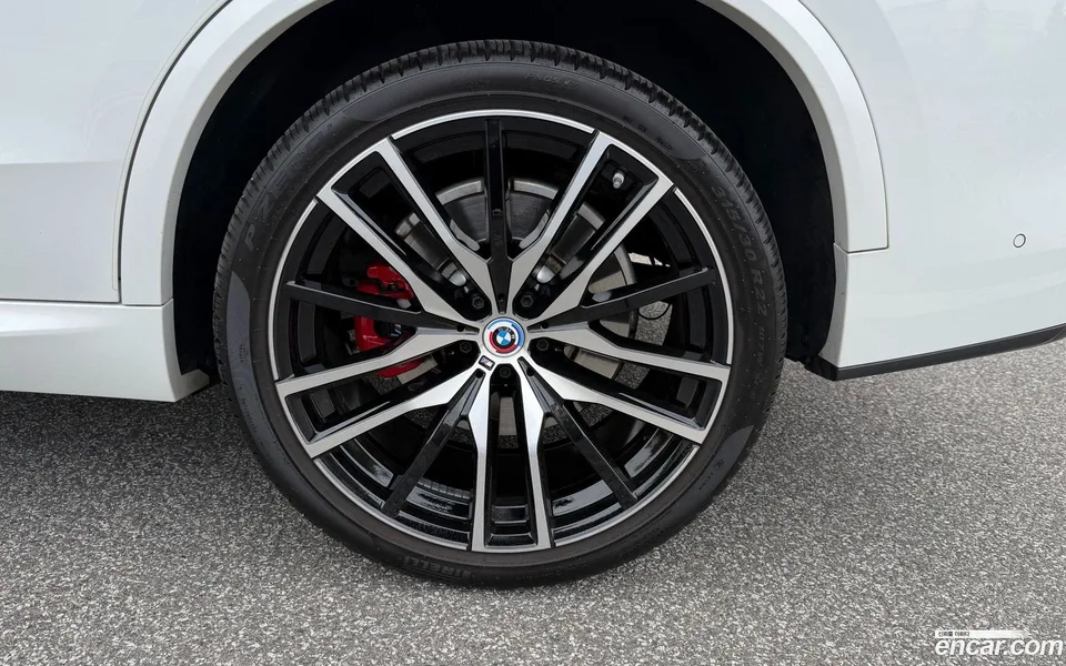 BMW X5 M50i 2022 — thumbnail 2