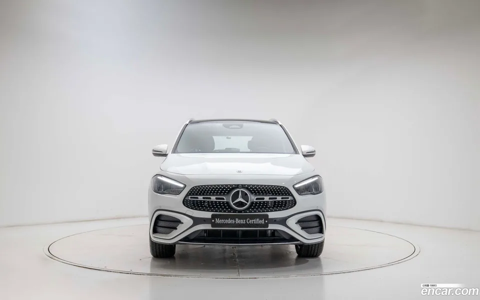 Mercedes-Benz GLA-Class GLA250 4MATIC 2025 — миниатюра 3