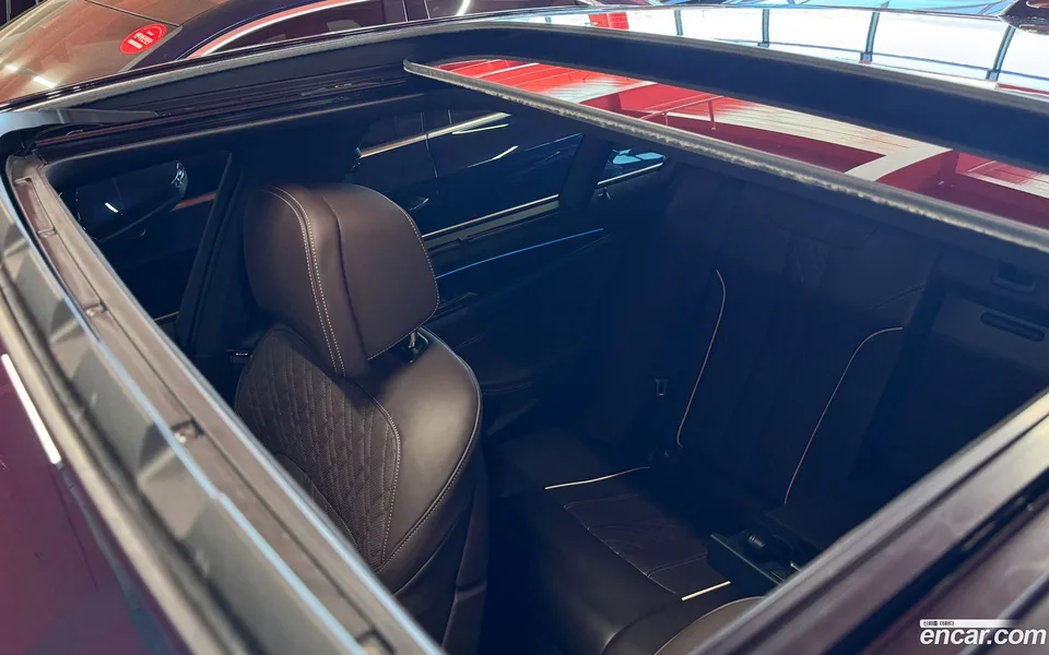 BMW 5 Series 530e M 2022 — миниатюра 5
