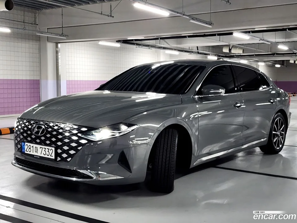 Hyundai Grandeur IG 3.0 LPi 2022 — фото 1, купить с доставкой в Москву