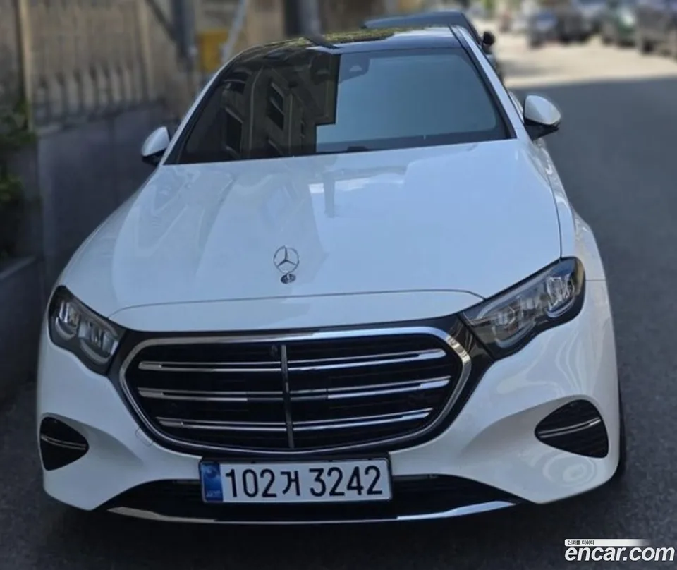 Mercedes-Benz E-Class E220d 4MATIC 2024 — фото 1, купить с доставкой в Москву