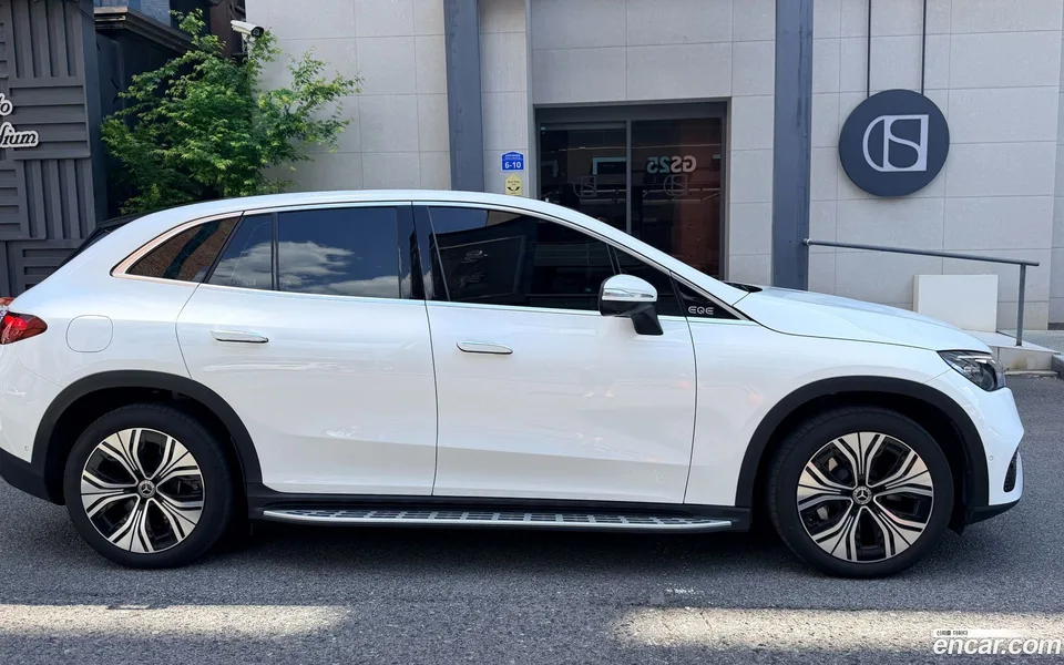 Mercedes-Benz EQE SUV EQE350 4MATIC 2024 — миниатюра 2