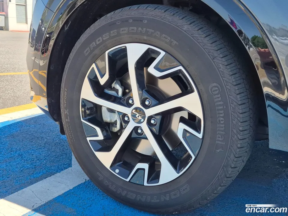 Kia Sportage Hybrid 2WD 2024 — миниатюра 2