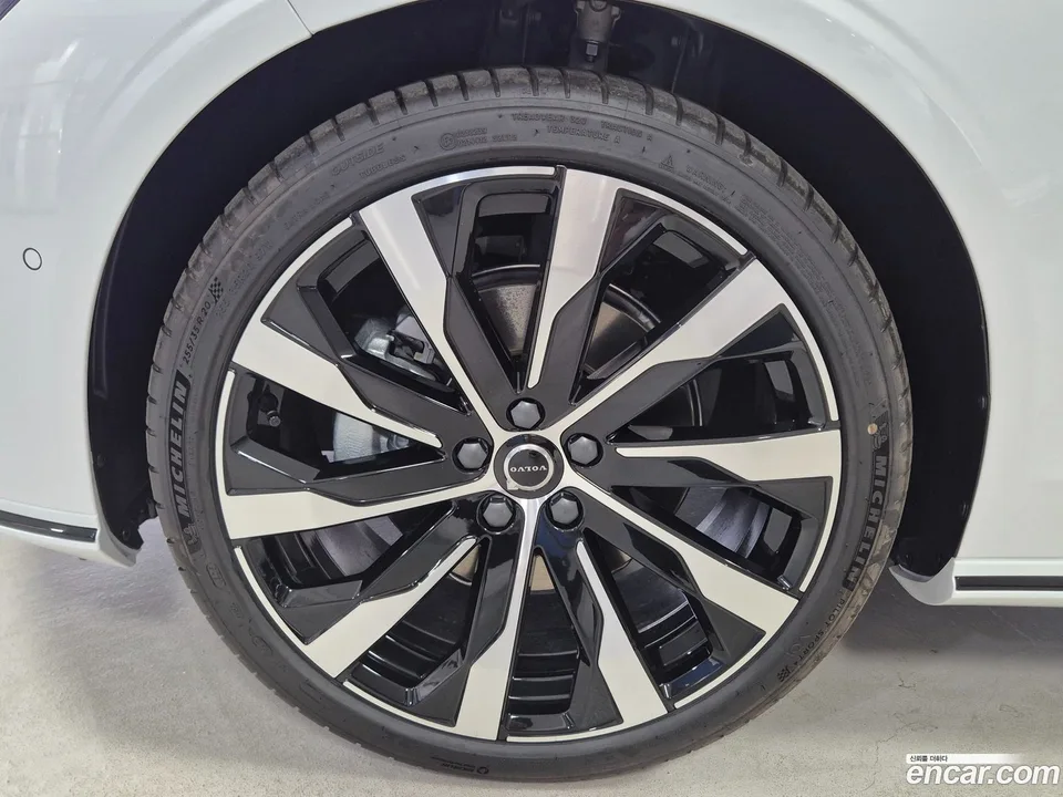 Volvo S90 B5 2026 — миниатюра 5