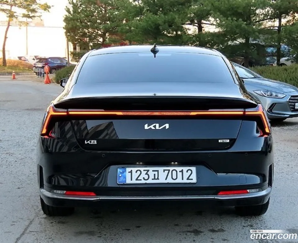 Kia K8 Hybrid 2025 — миниатюра 4