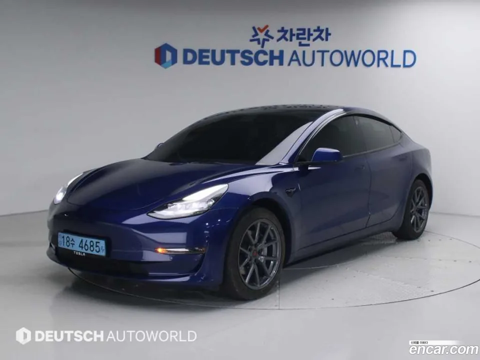 Tesla Model 3 AWD 2022 — фото 1, купить с доставкой в Москву