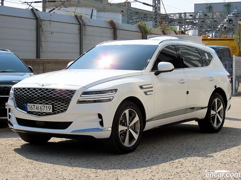 Genesis GV80 3.0 AWD 2022 — фото 1, купить с доставкой в Москву