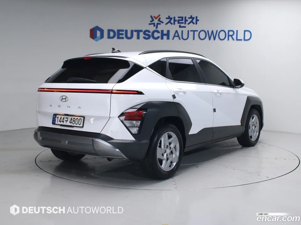 Hyundai Kona Hybrid 2023 — миниатюра 4