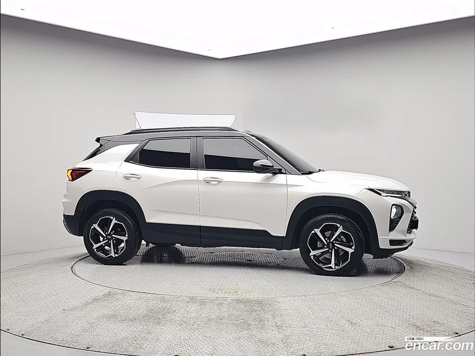 Chevrolet Trailblazer 1.3 4WD 2023 — миниатюра 4