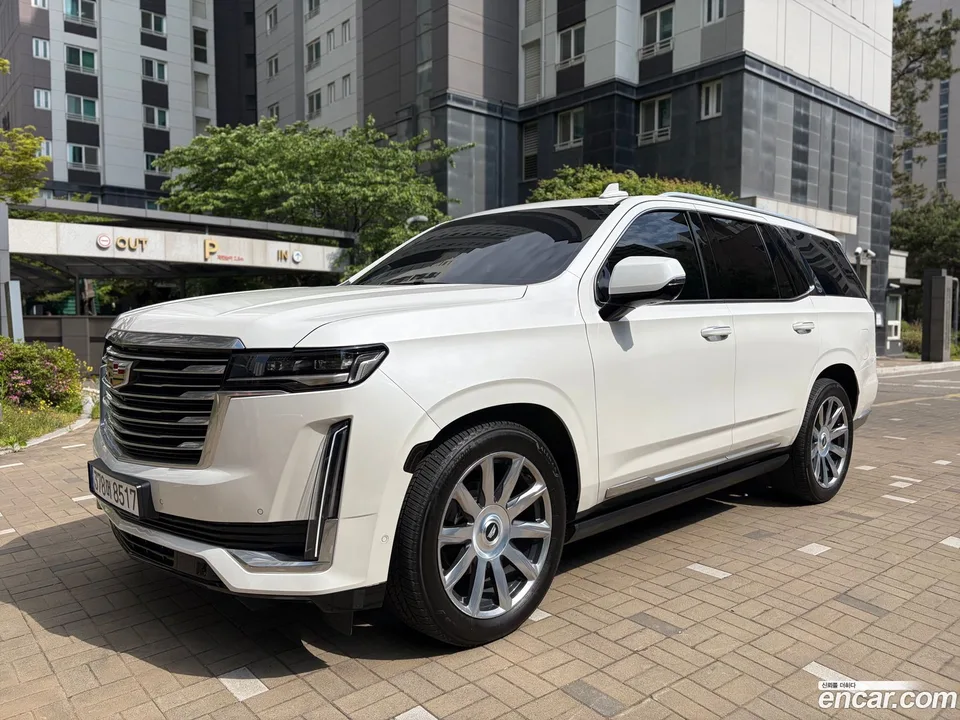 Cadillac Escalade 6.2 2022 — миниатюра 5