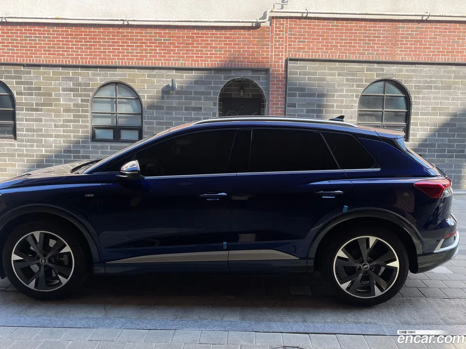 Audi Q4 e-tron 40 2022 — миниатюра 2